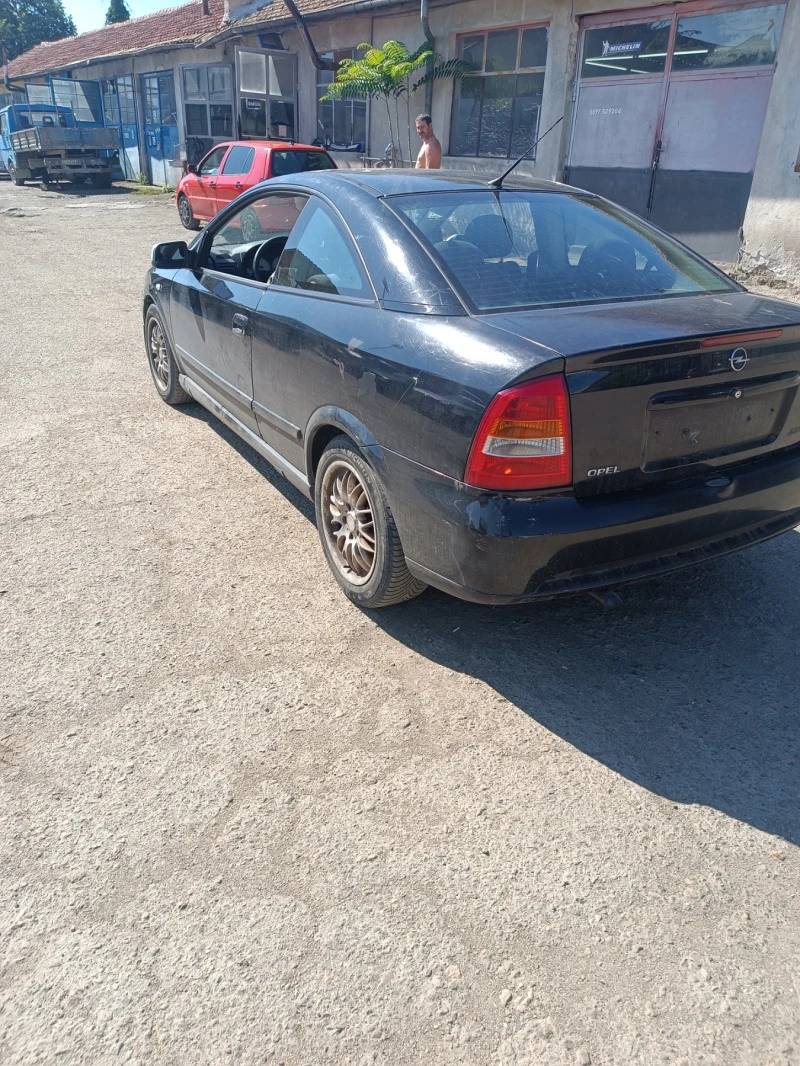 Opel Astra BERTONE 1.8 116, снимка 2 - Автомобили и джипове - 45782351