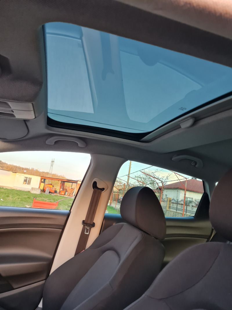 Seat Ibiza 1.6куб.105к.с , снимка 13 - Автомобили и джипове - 44996078