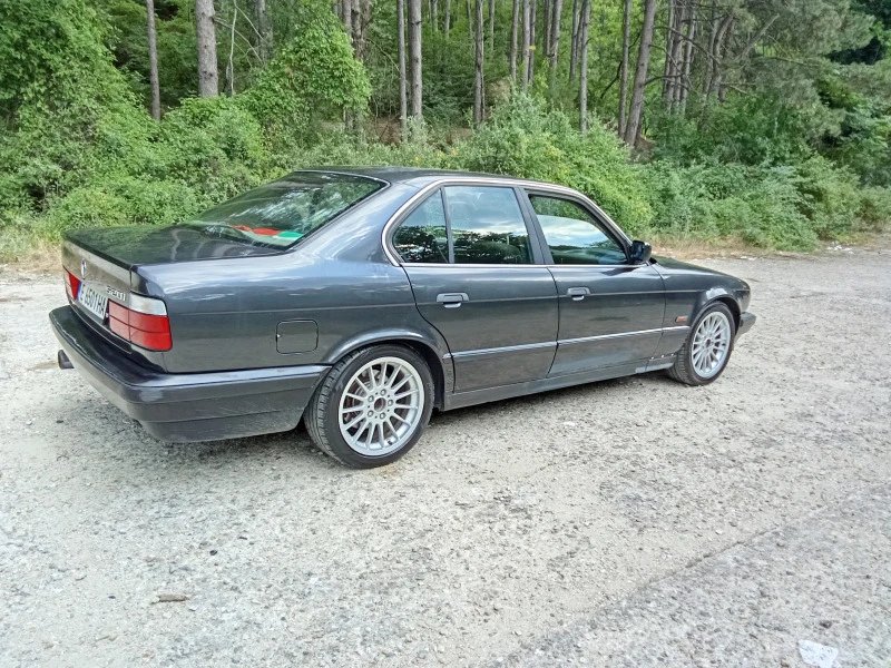 BMW 520 520i, снимка 4 - Автомобили и джипове - 47381854