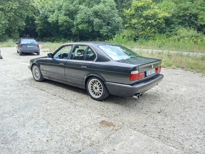 BMW 520 520i, снимка 17 - Автомобили и джипове - 47381854