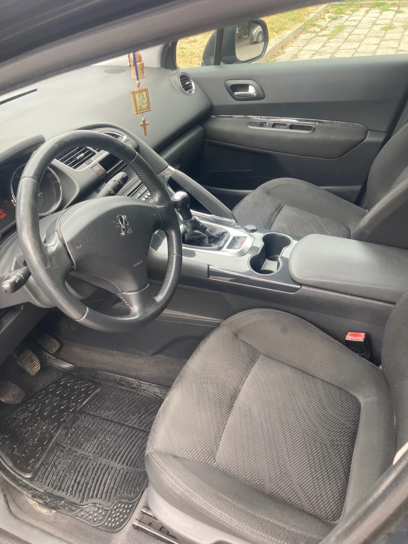 Peugeot 3008 1.6i, снимка 8 - Автомобили и джипове - 47019363