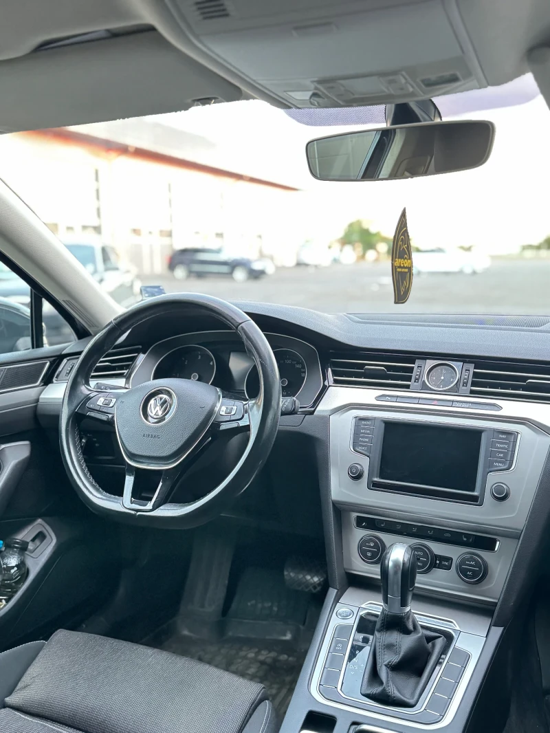 VW Passat B8, снимка 7 - Автомобили и джипове - 47335237