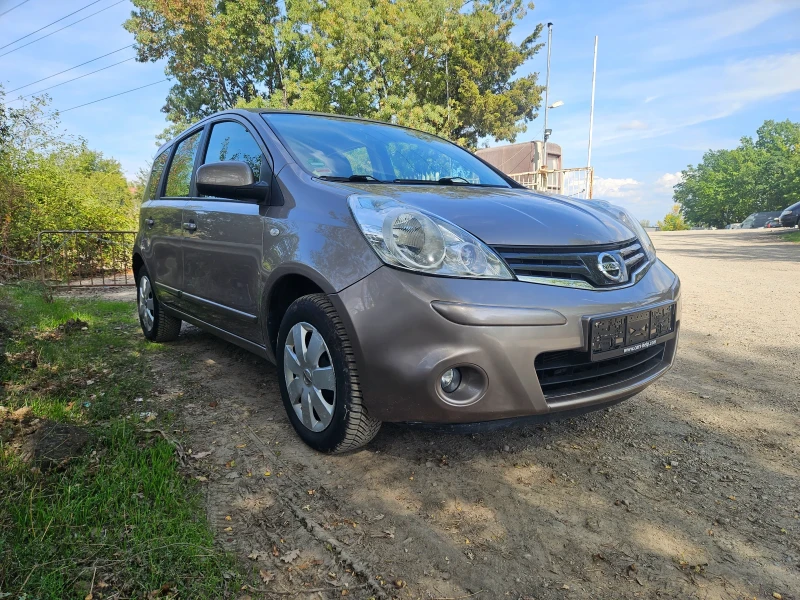 Nissan Note 1.6 Benzin AUTOMAT, снимка 4 - Автомобили и джипове - 47369624