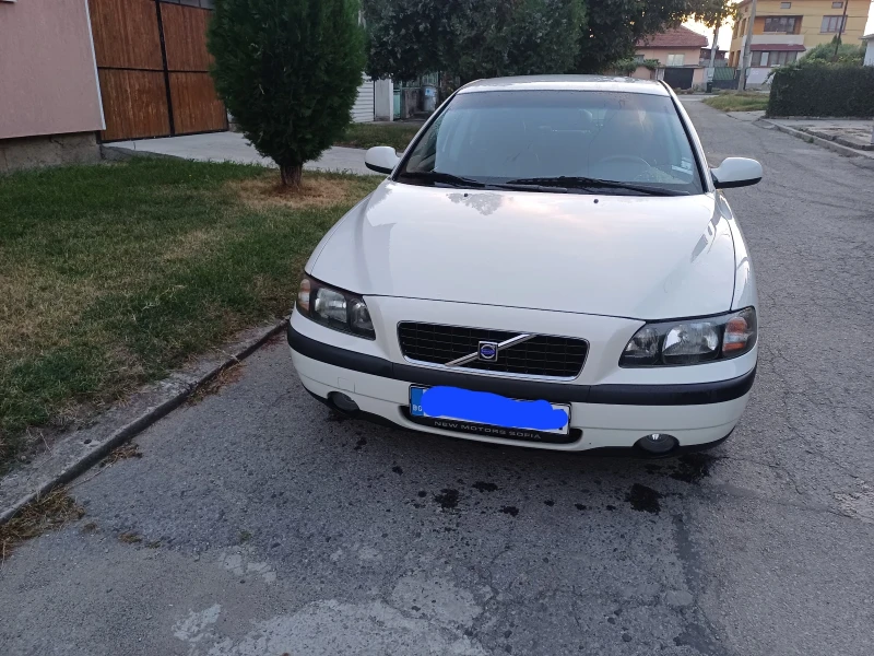 Volvo S60 2.4t, снимка 1 - Автомобили и джипове - 47503602