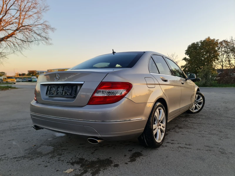 Mercedes-Benz C 280 УНИКАТ 2.8i/231hp, снимка 2 - Автомобили и джипове - 48004641