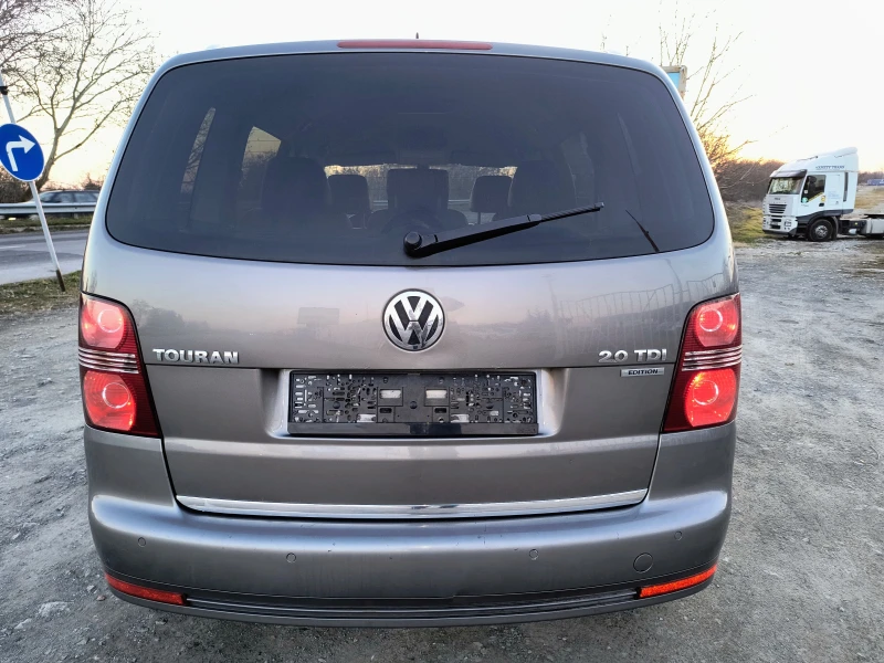 VW Touran 2.0-170 КС R-LINE EDITTION FULL / ПОДГРЕВ / КОЖА, снимка 6 - Автомобили и джипове - 48853634