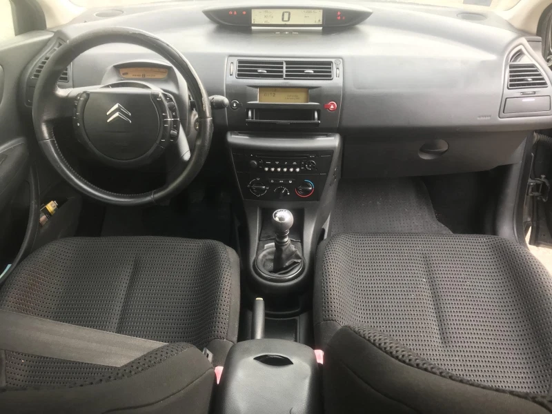 Citroen C4 2.0HDI, снимка 9 - Автомобили и джипове - 49322143