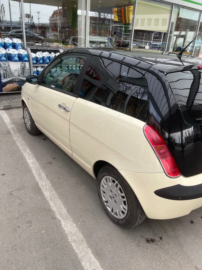 Lancia Ypsilon, снимка 3 - Автомобили и джипове - 49465558