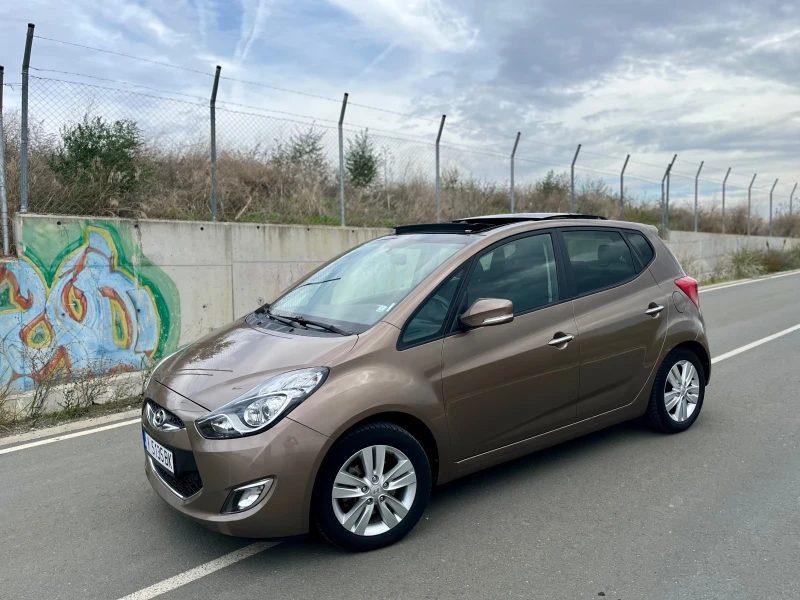 Hyundai Ix20 Панорама Г инж, снимка 2 - Автомобили и джипове - 49485063