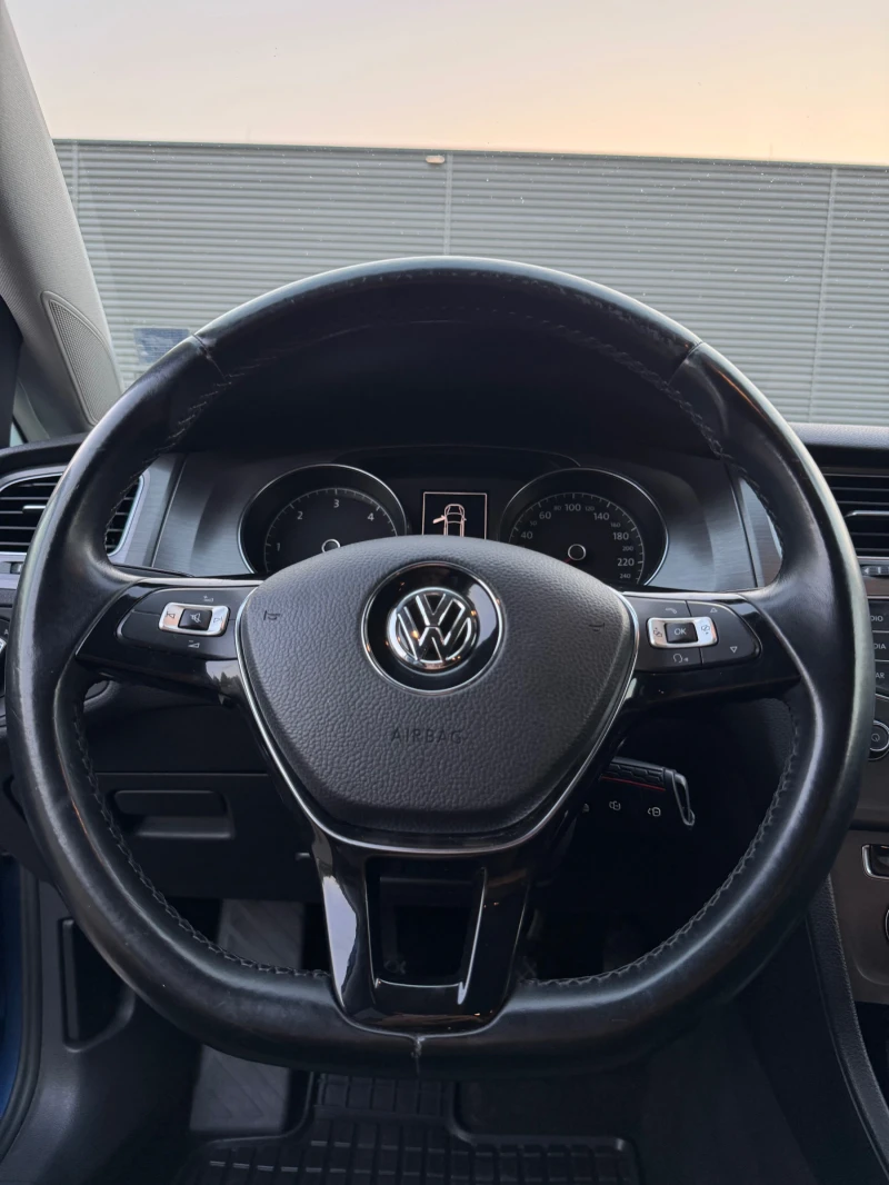 VW Golf 7* 1.6TDI* BLUEMOTION* TOP!!, снимка 12 - Автомобили и джипове - 51139285