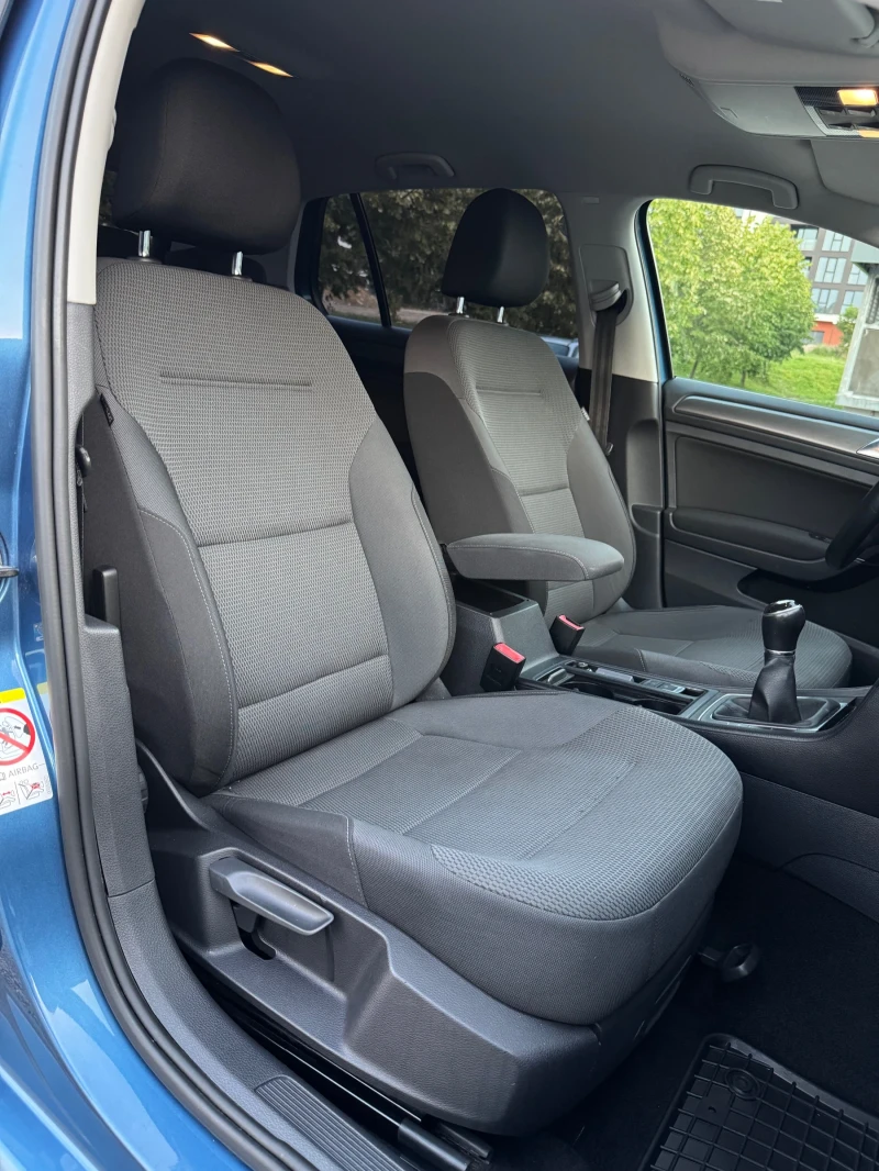 VW Golf 7* 1.6TDI* BLUEMOTION* TOP!!, снимка 8 - Автомобили и джипове - 51139285