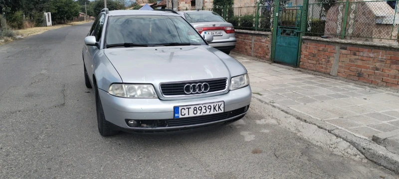 Audi A4, снимка 2 - Автомобили и джипове - 52285733