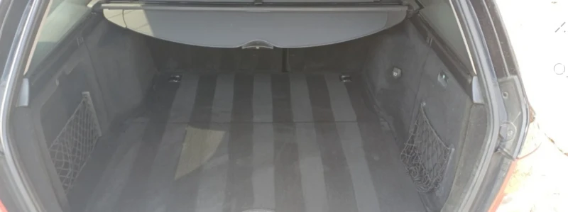 Mercedes-Benz C 200, снимка 13 - Автомобили и джипове - 52278294