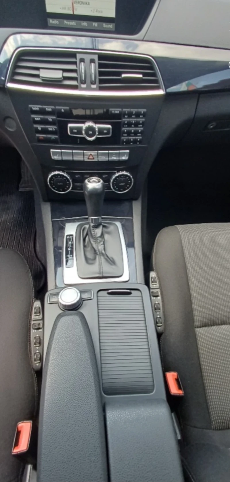 Mercedes-Benz C 200, снимка 8 - Автомобили и джипове - 52278294