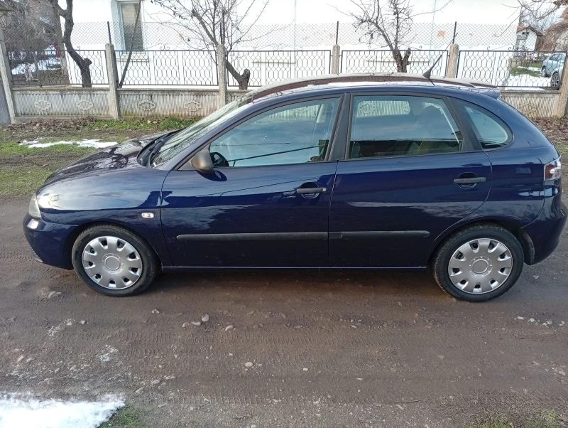 Seat Ibiza 1.2i Feislif , снимка 7 - Автомобили и джипове - 52944710