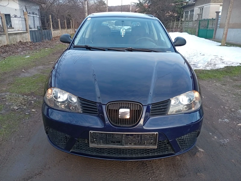 Seat Ibiza 1.2i Feislif , снимка 3 - Автомобили и джипове - 52944710