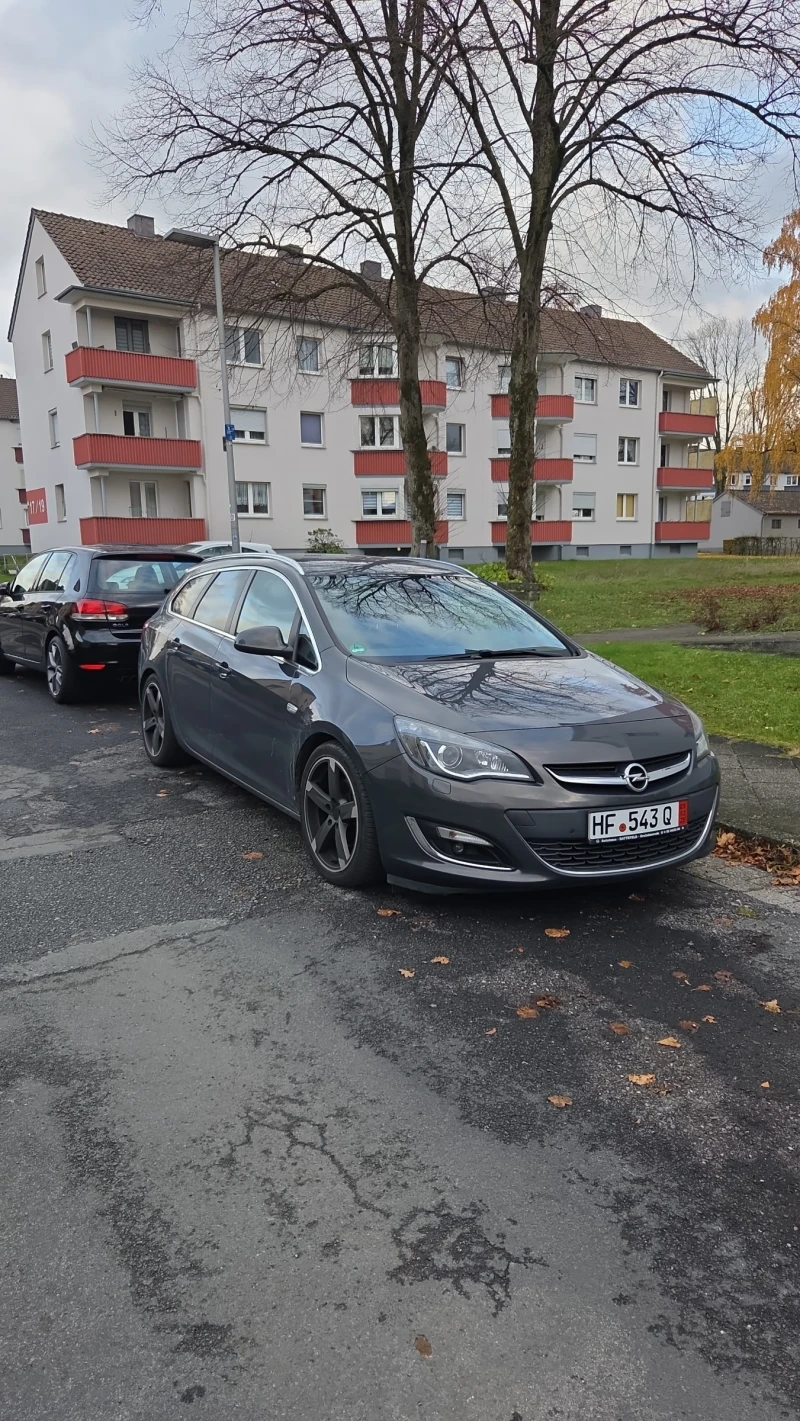 Opel Astra 1.7 cdti, снимка 2 - Автомобили и джипове - 53025659