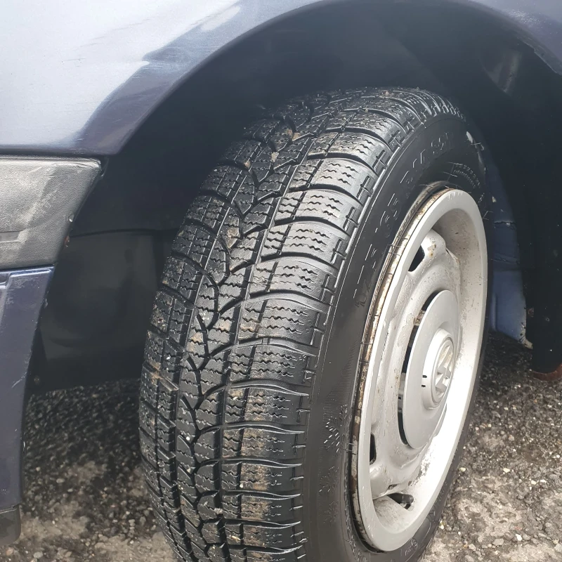 VW Golf Mk3 1.6i моно, снимка 15 - Автомобили и джипове - 53340701