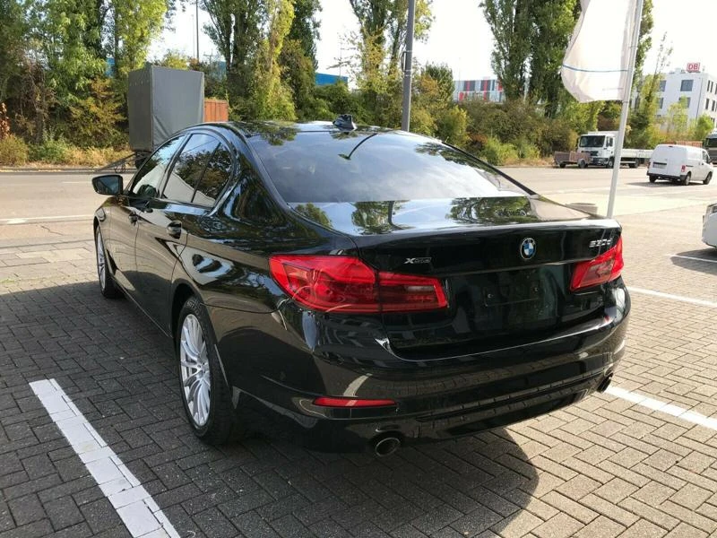 BMW 530 d xDrive Sport Line - изображение 4