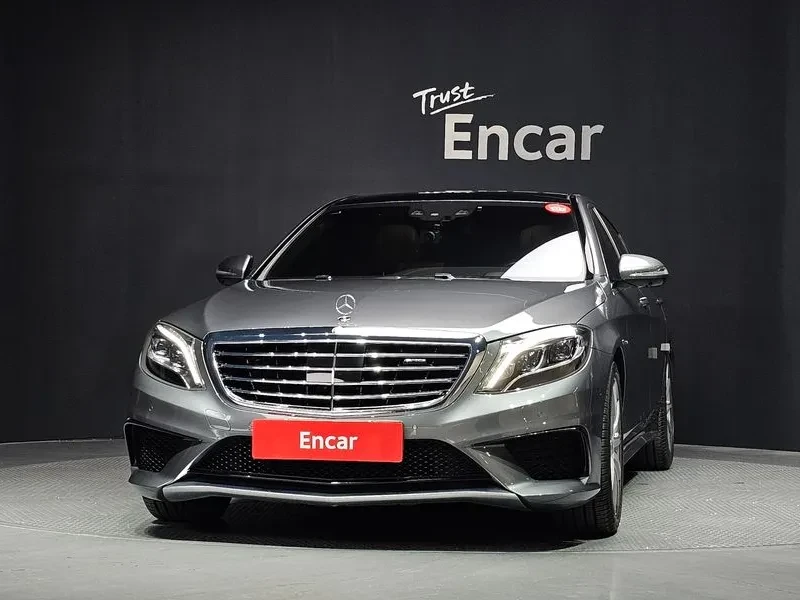 Mercedes-Benz S 63 AMG AMG 4MATIC, снимка 3 - Автомобили и джипове - 55703938
