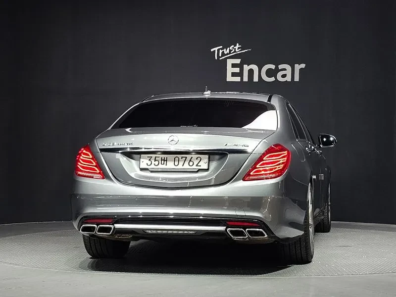 Mercedes-Benz S 63 AMG AMG 4MATIC, снимка 4 - Автомобили и джипове - 55703938
