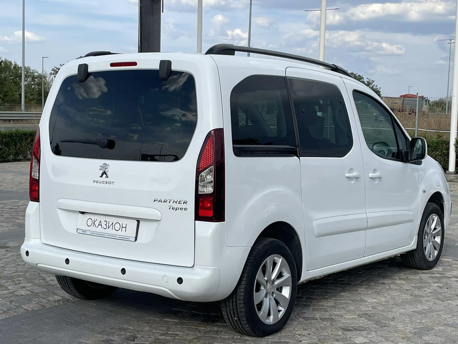 Peugeot Partner 1.6HDI 4+ 1(места) N1 - изображение 4