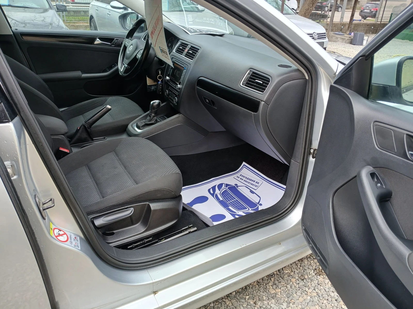VW Jetta  - изображение 4
