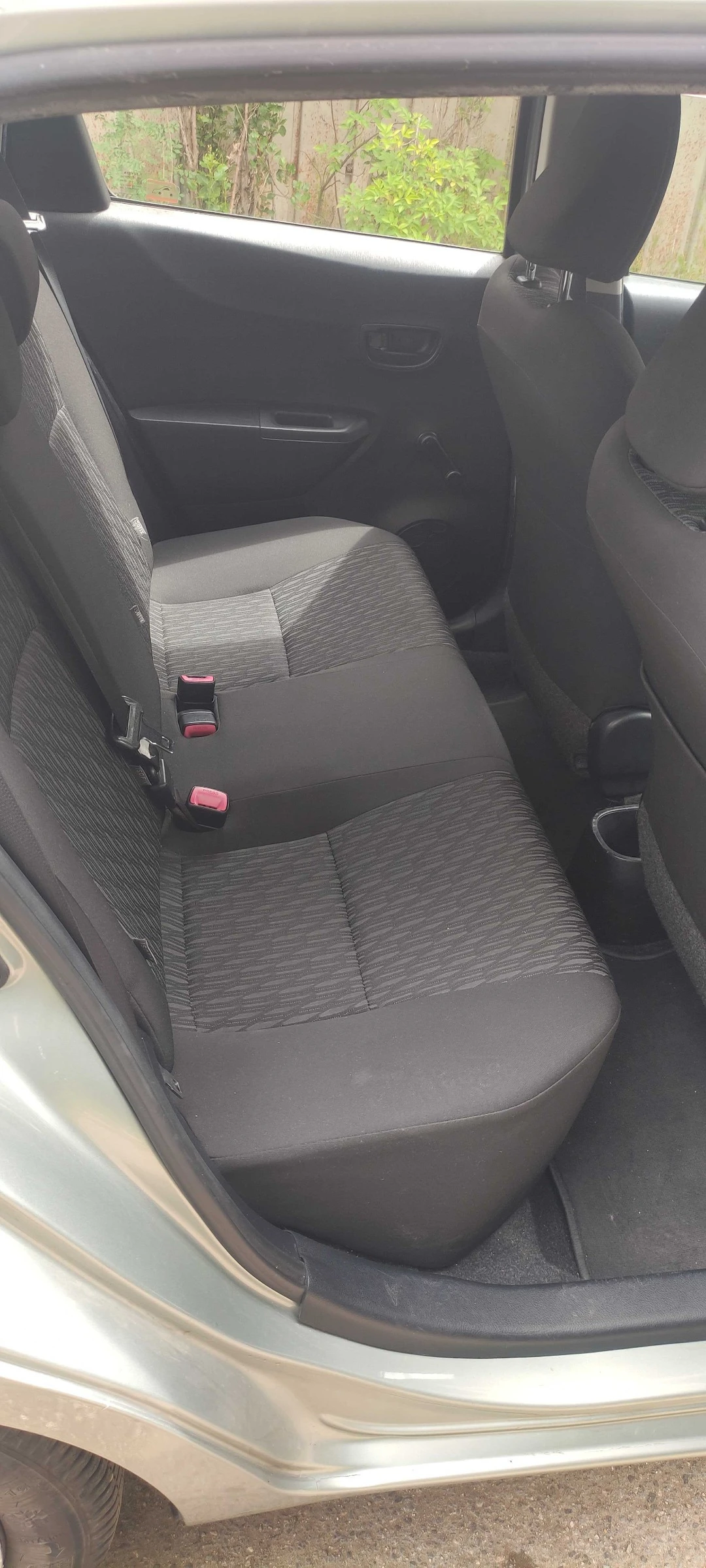 Toyota Yaris  - изображение 10
