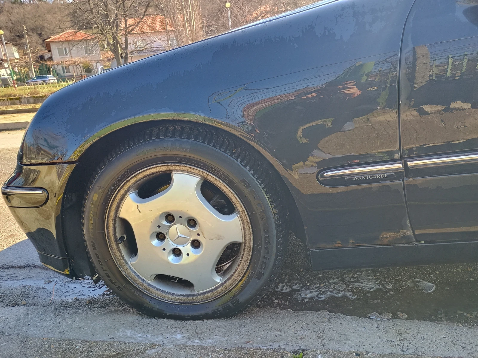Mercedes-Benz C 200 Комби - изображение 2