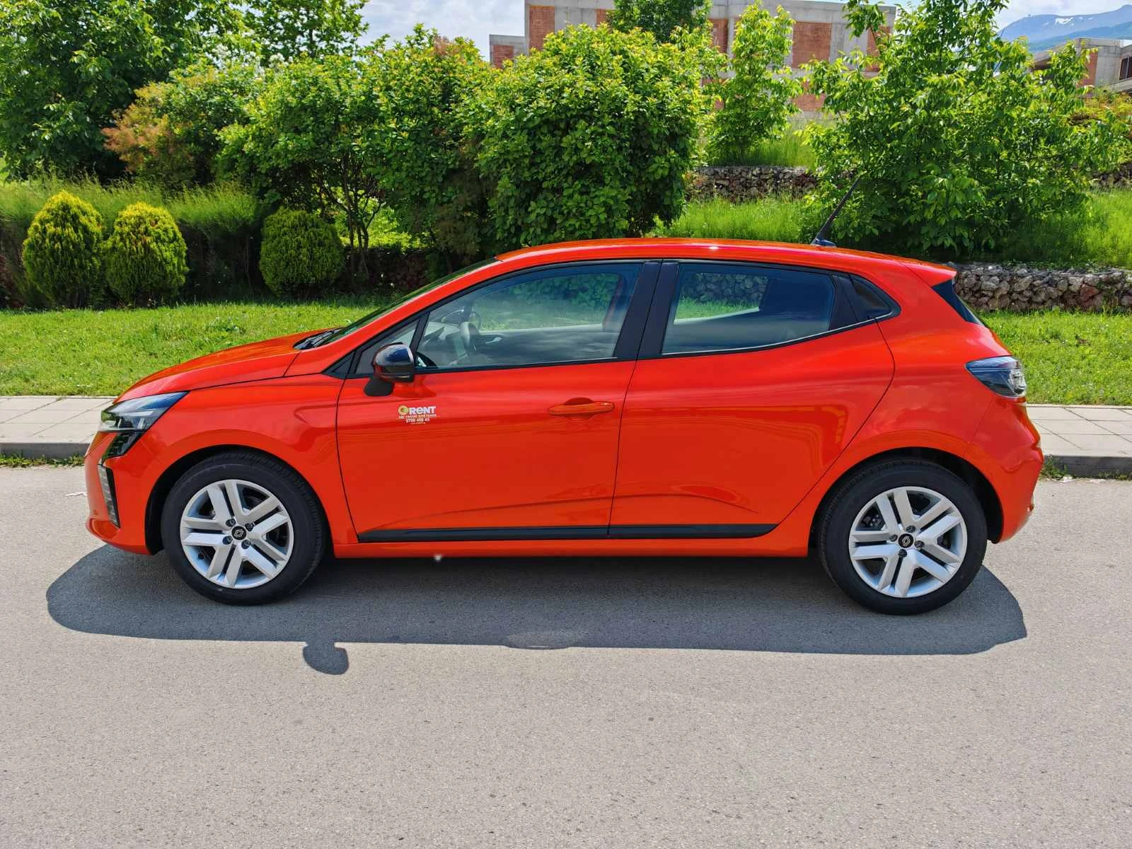 Renault Clio V, 2900лв за получаване, 1.0ТCe EcoG ГАЗ Face - изображение 8