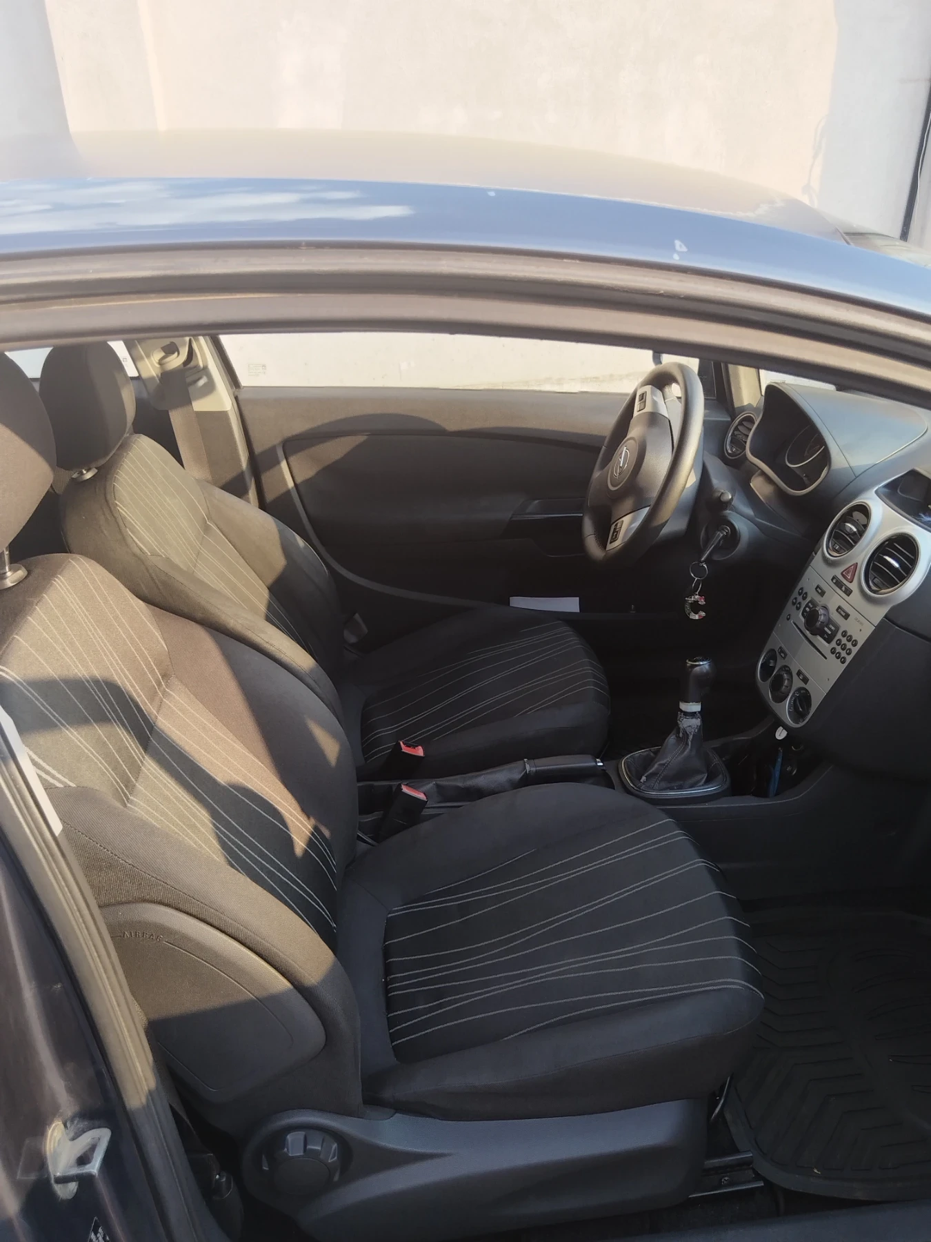 Opel Corsa  - изображение 5