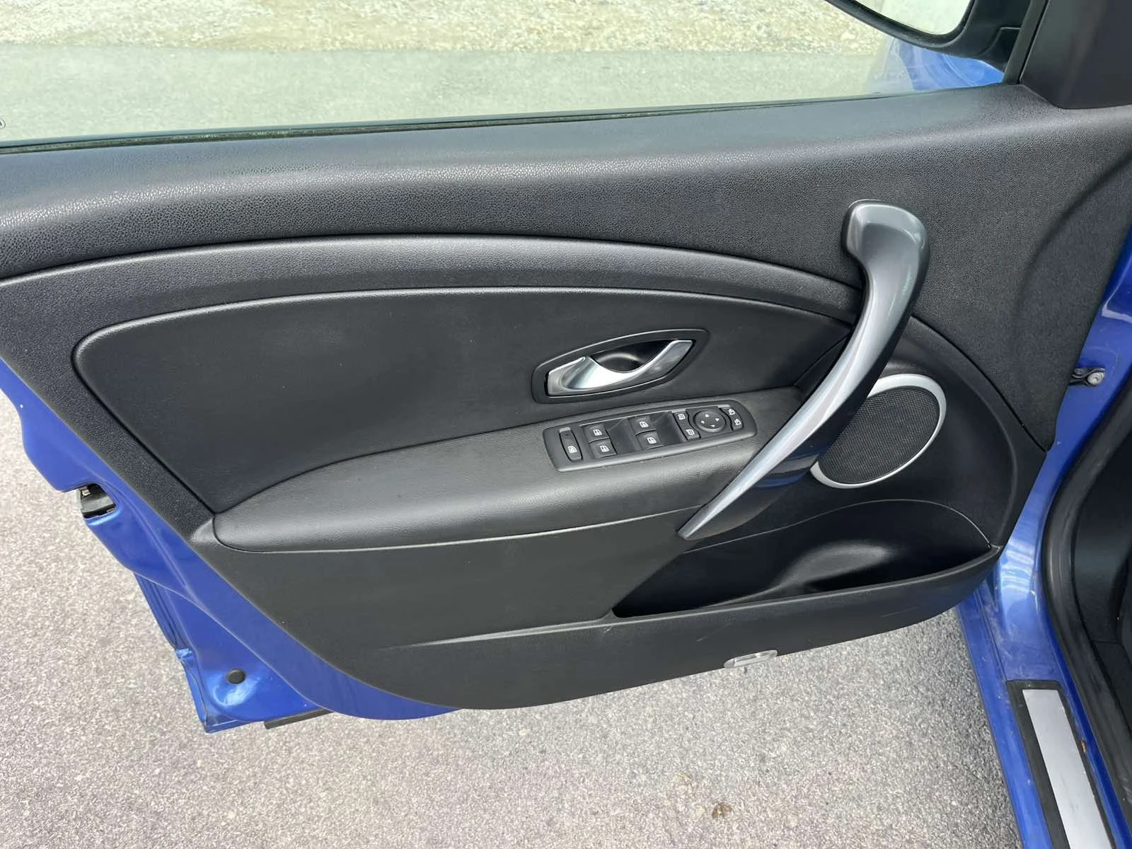 Renault Megane GT-LINE 1.9DCI 131кс 6СКОРОСТИ АВТОПИЛОТ - изображение 7