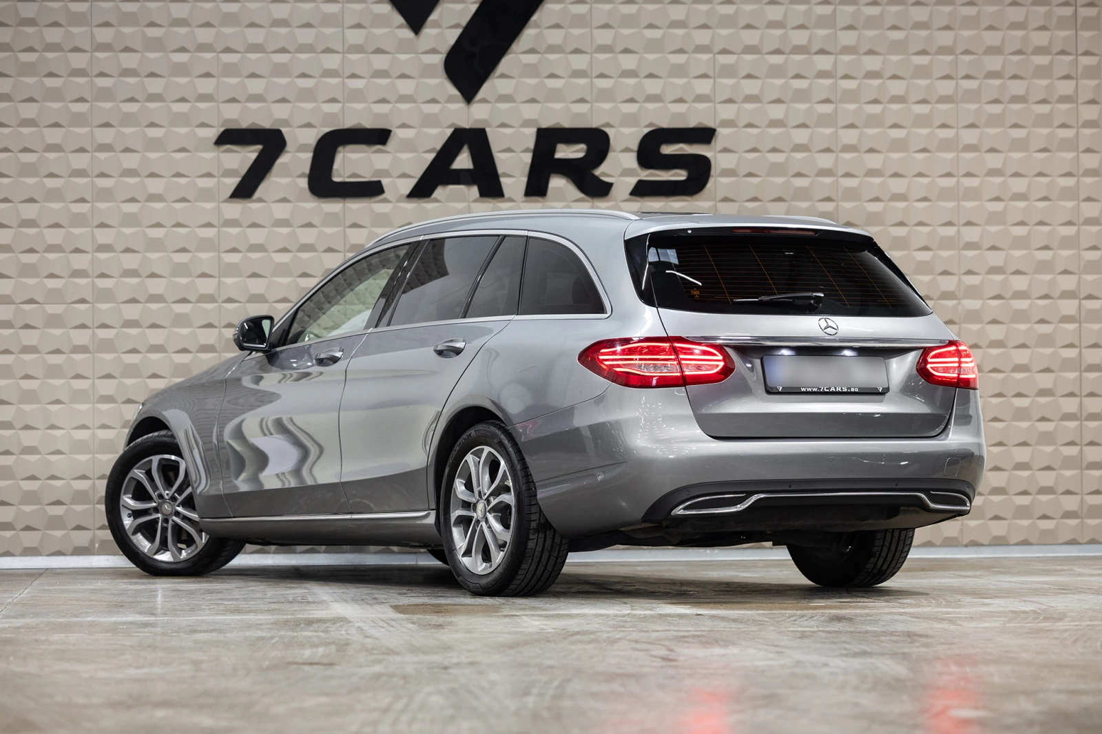 Mercedes-Benz C 220 C220d 4MATIC - изображение 4