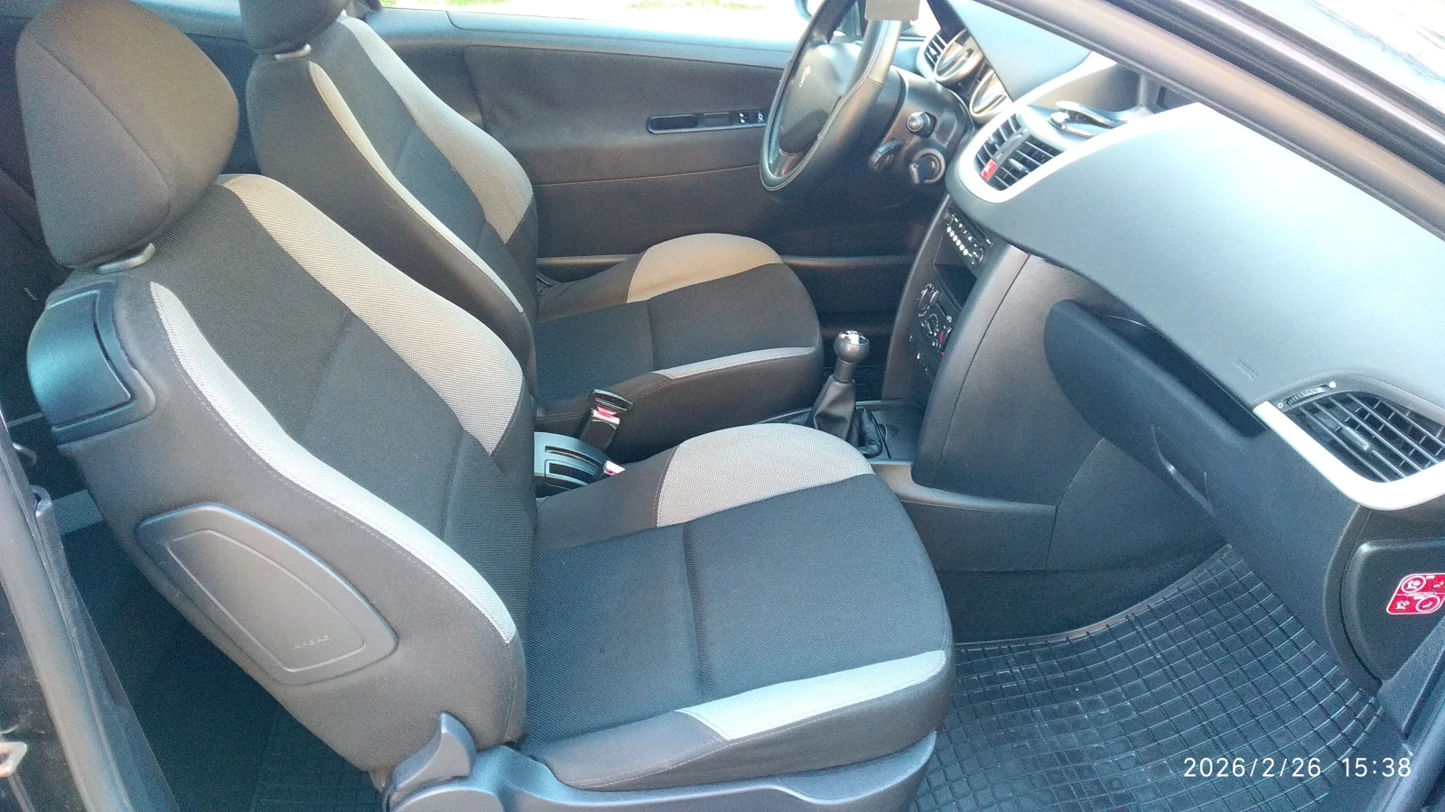 Peugeot 207 1.4 i  Active - изображение 10