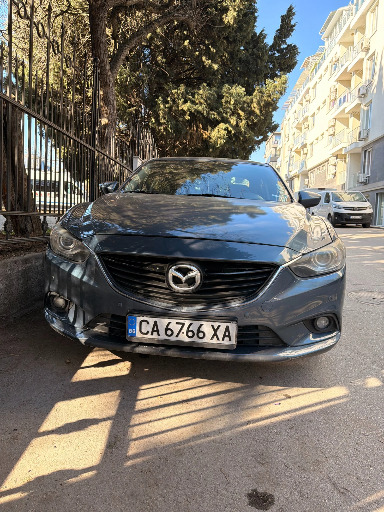Mazda 6