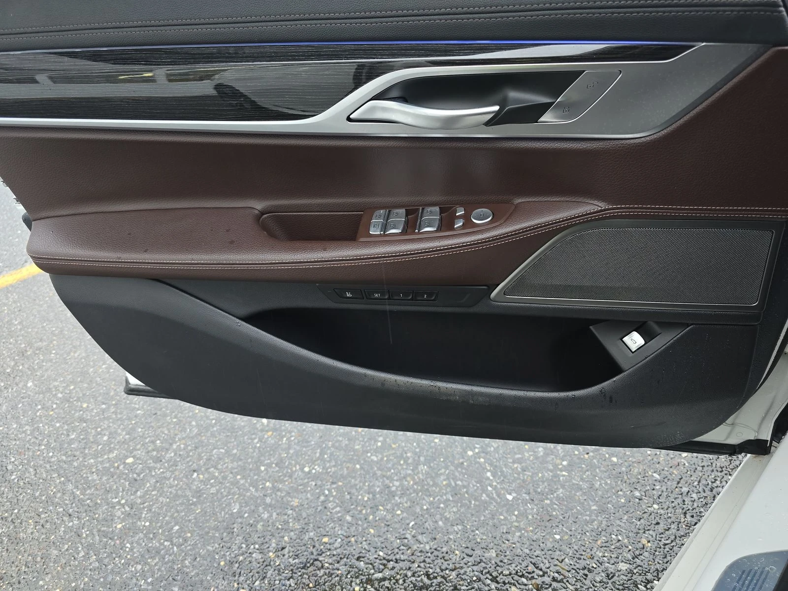 BMW 740 M* SPORT* XDRIVE* ���������* 360������* LANE* ASSI | Mobile.bg � ����������� 7