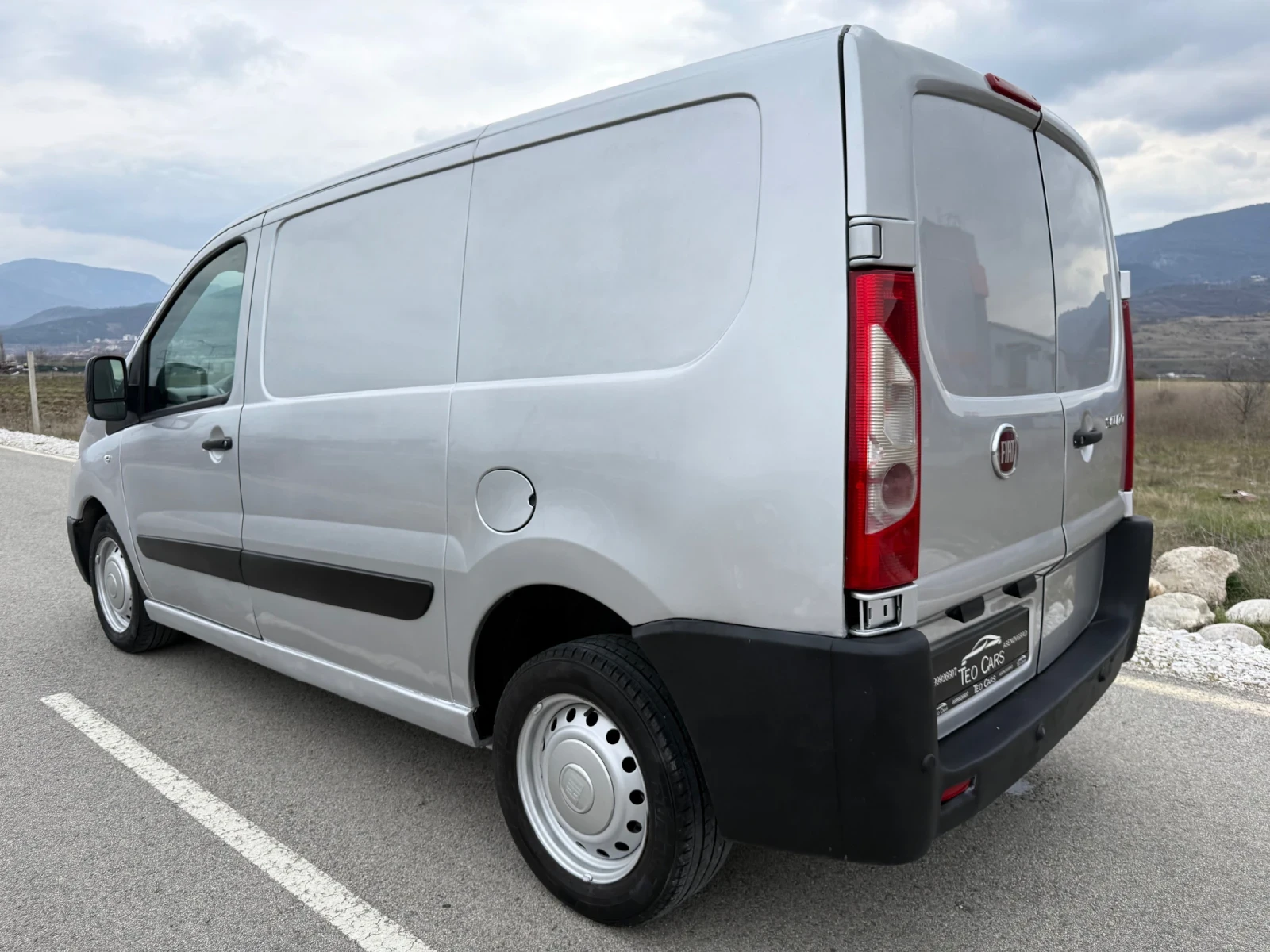 Fiat Scudo 1.6 HDI 90к.с / CLIMA / PARKTRONIC , снимка 5 - Автомобили и джипове - 53933105