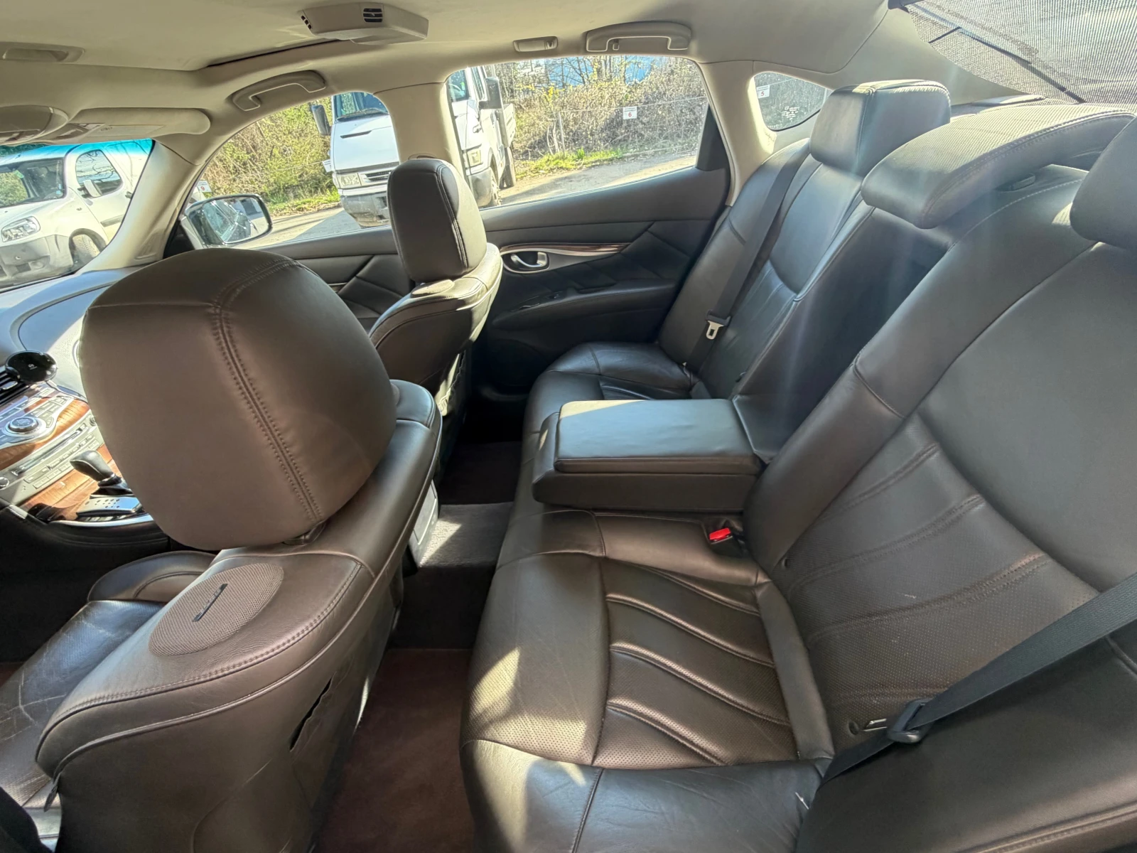 Infiniti M FX30d GT Premium, снимка 6 - Автомобили и джипове - 54113208