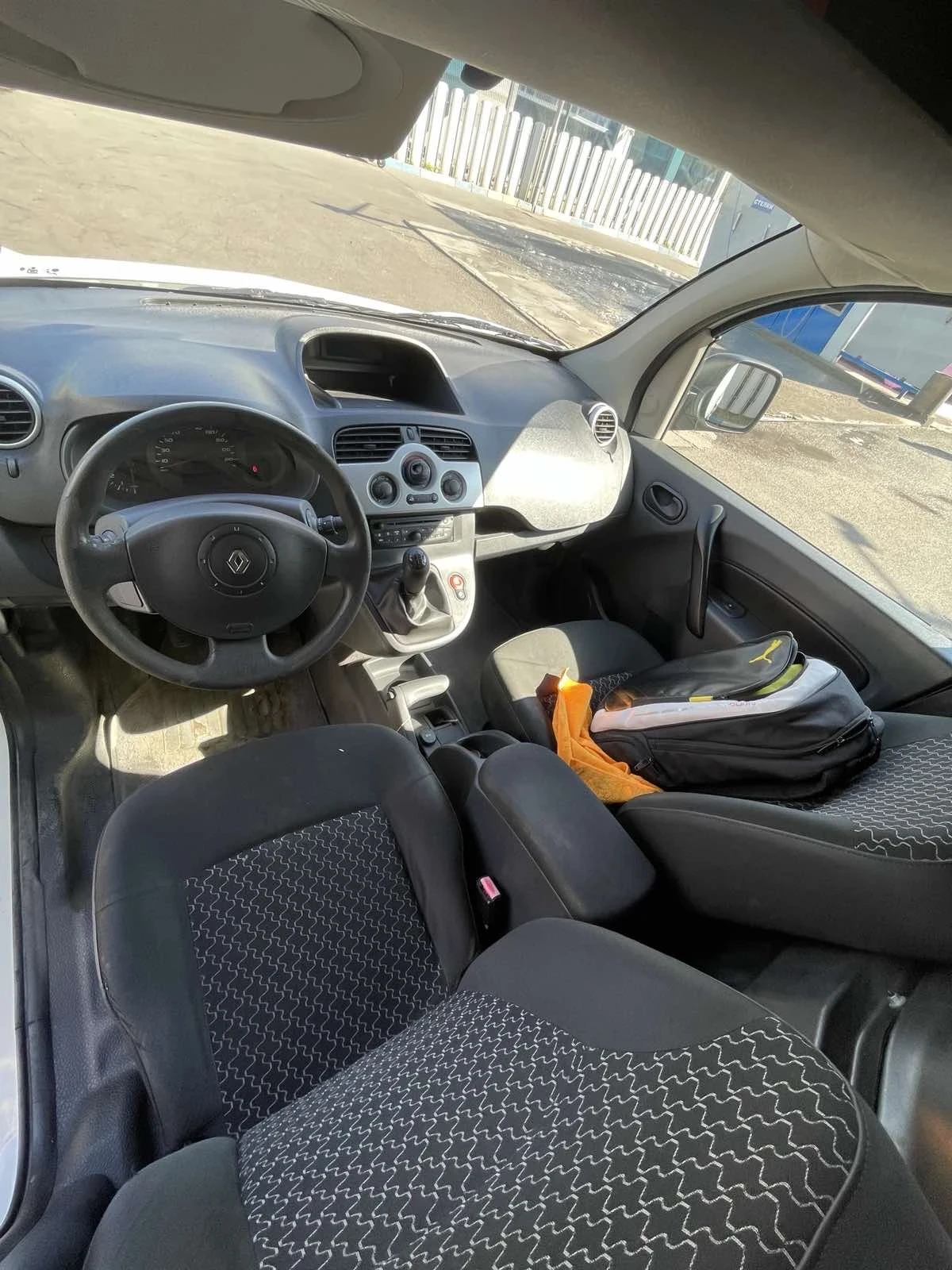 Renault Kangoo 1.5 90hp, снимка 6 - Автомобили и джипове - 54220628