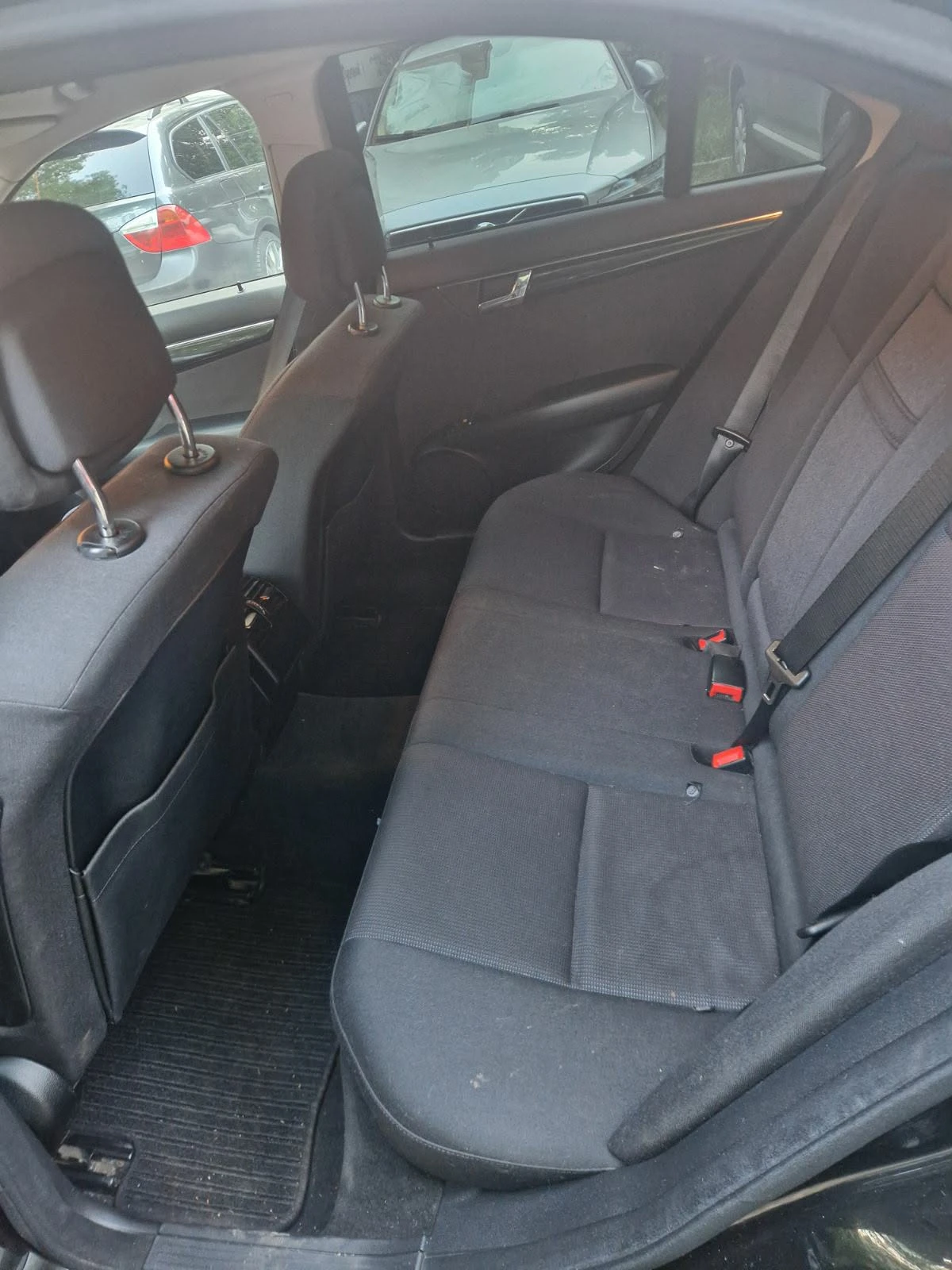 Mercedes-Benz C 200, снимка 7 - Автомобили и джипове - 54620552