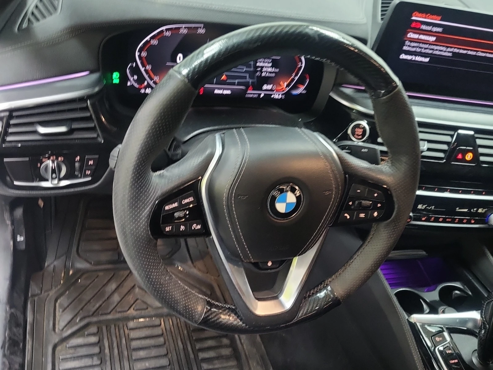 BMW 530 XDRIVE * FACELIFT * SOFT CLOSE * CARFAX * , снимка 9 - Автомобили и джипове - 54716523