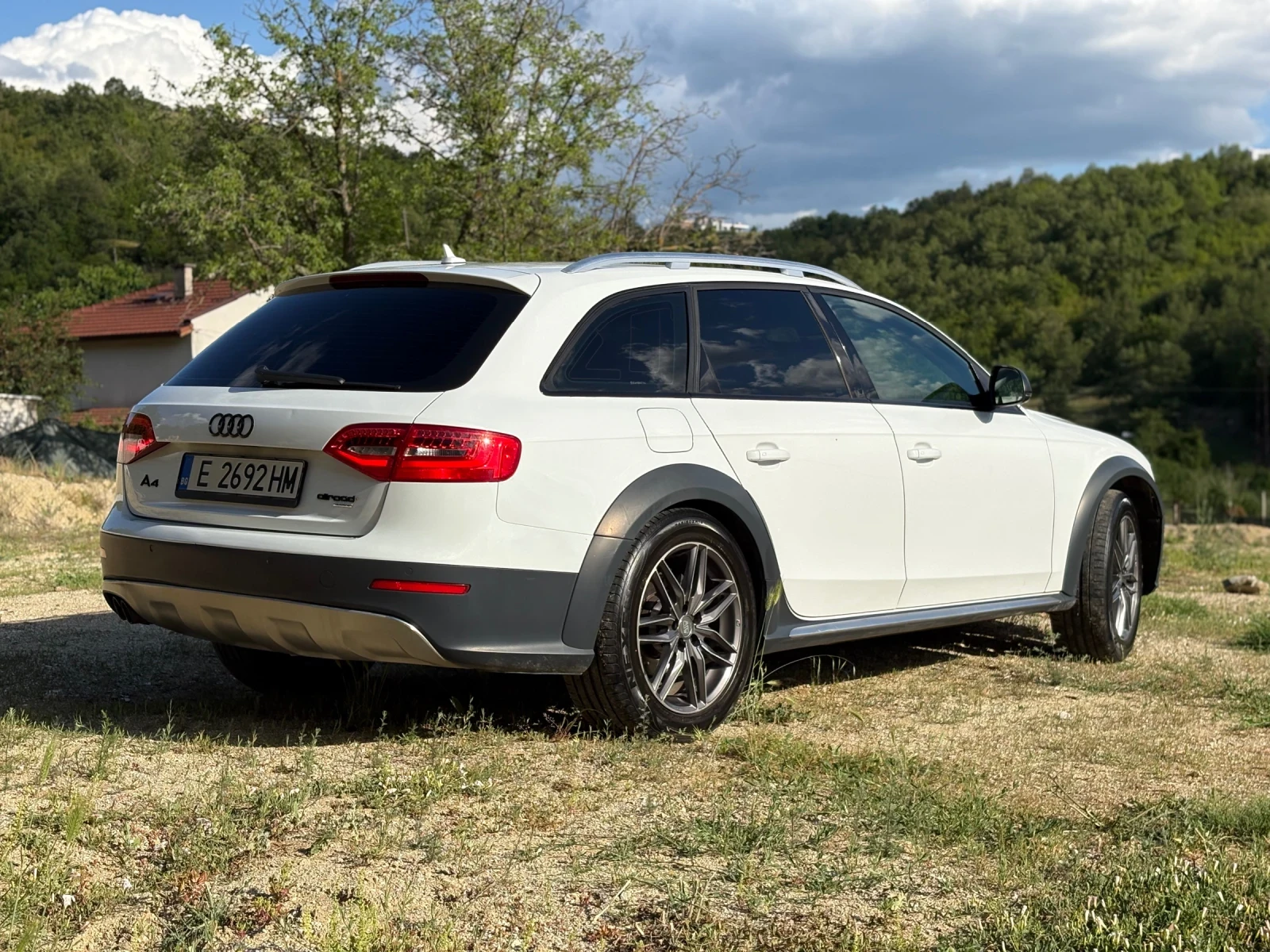 Audi A4 Allroad QUATTRO* BANG/OLUFSEN* Панорама* S-line* , снимка 2 - Автомобили и джипове - 54741964