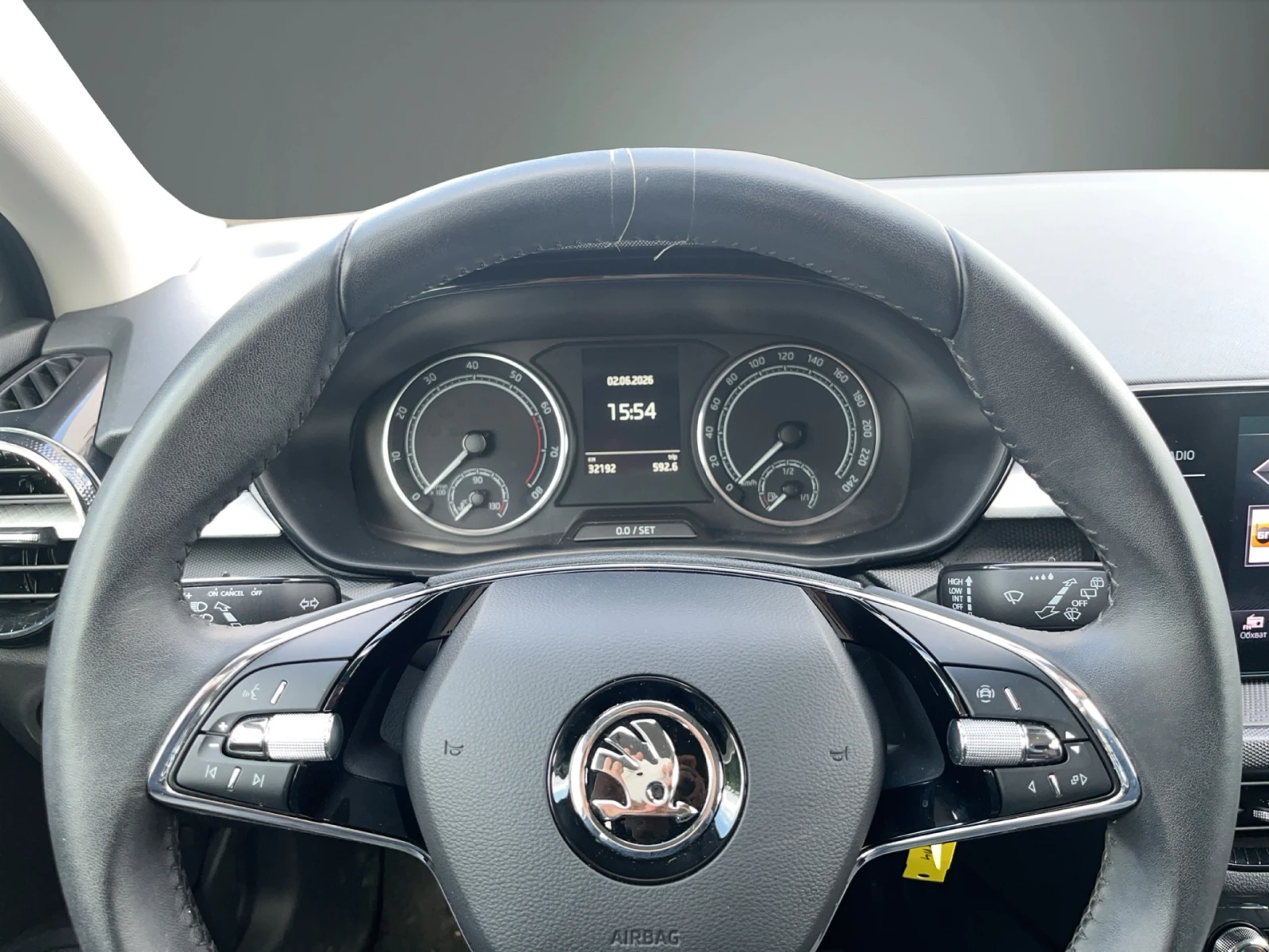 Skoda Fabia 1.0 TSI 7DSG, снимка 10 - Автомобили и джипове - 54752565