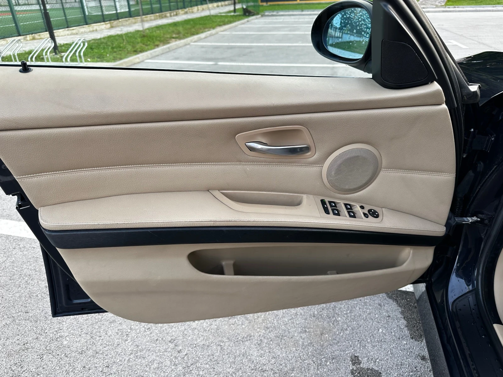 BMW 330 E91 330XI, снимка 11 - Автомобили и джипове - 55193318