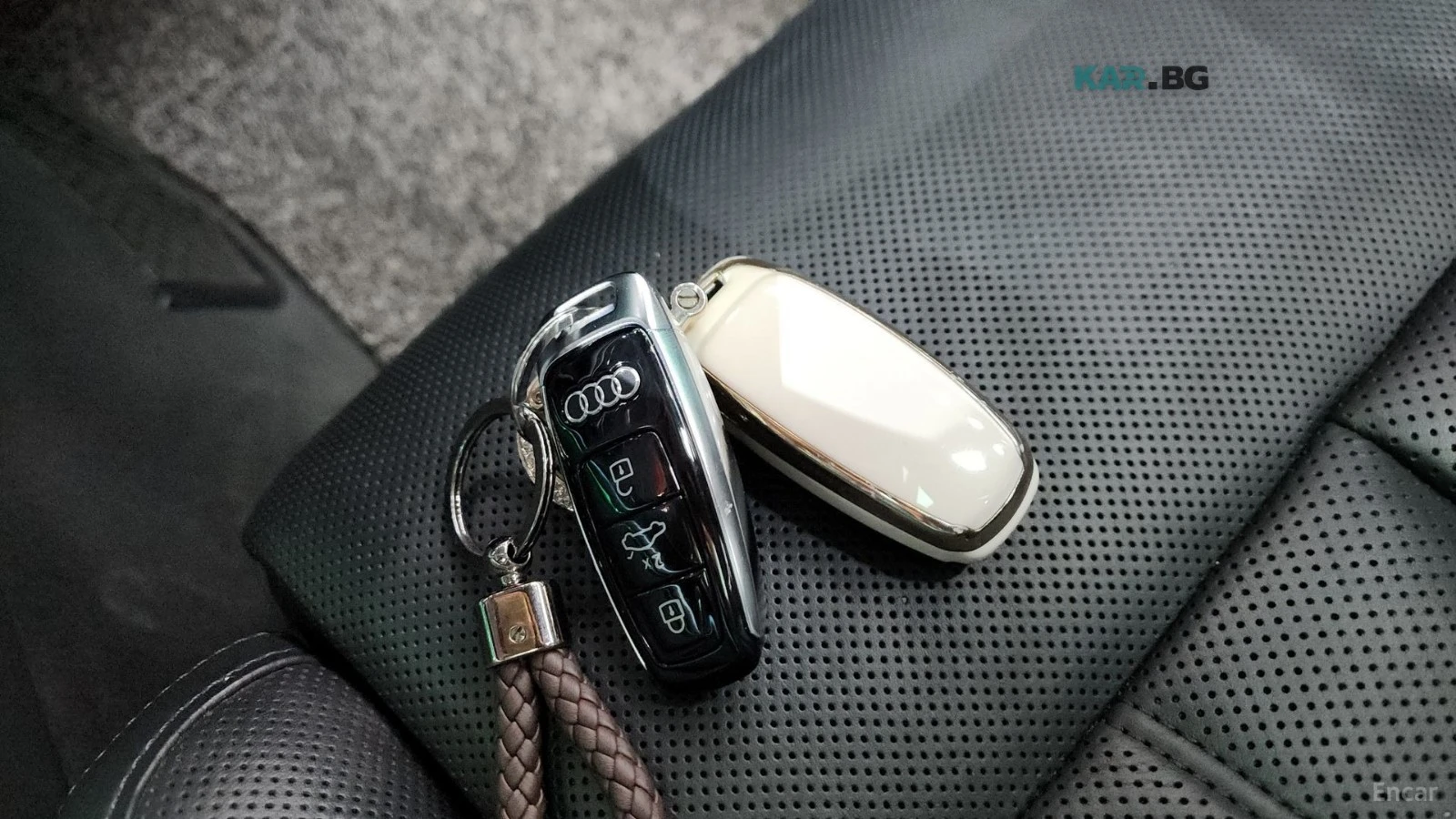 Audi A8 L* QUATTRO* ОБДУХ* ДИСТРОНИК* МАСАЖИ* 360* HUD* , снимка 13 - Автомобили и джипове - 55323951