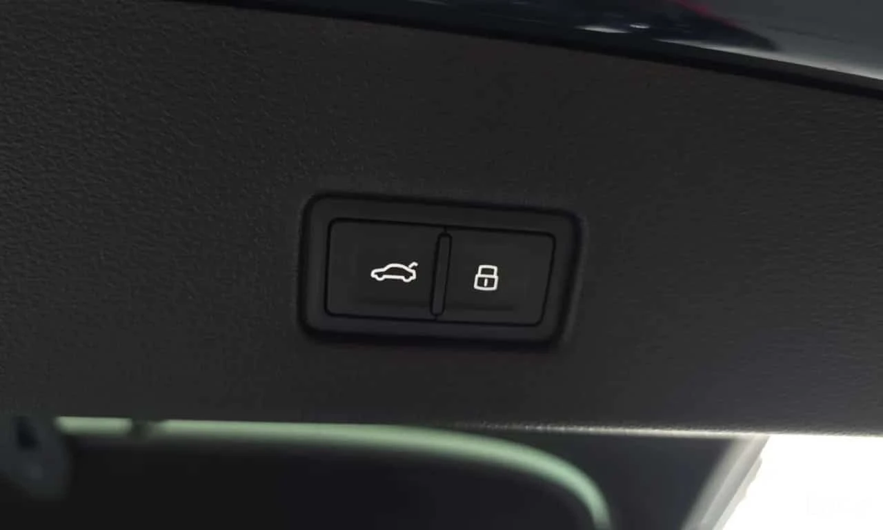 Audi A7 * 50 TDI Quattrp Premium * CARFAX * ЦЕНА ДО БГ, снимка 16 - Автомобили и джипове - 55499666