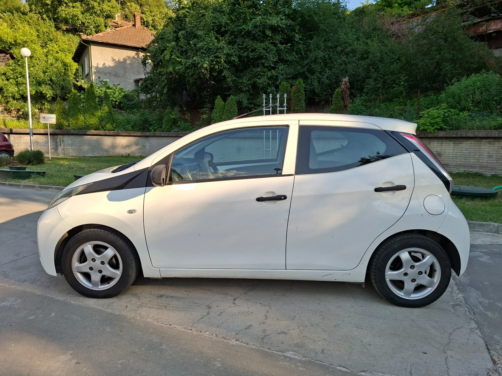 Toyota Aygo, снимка 6 - Автомобили и джипове - 55545550