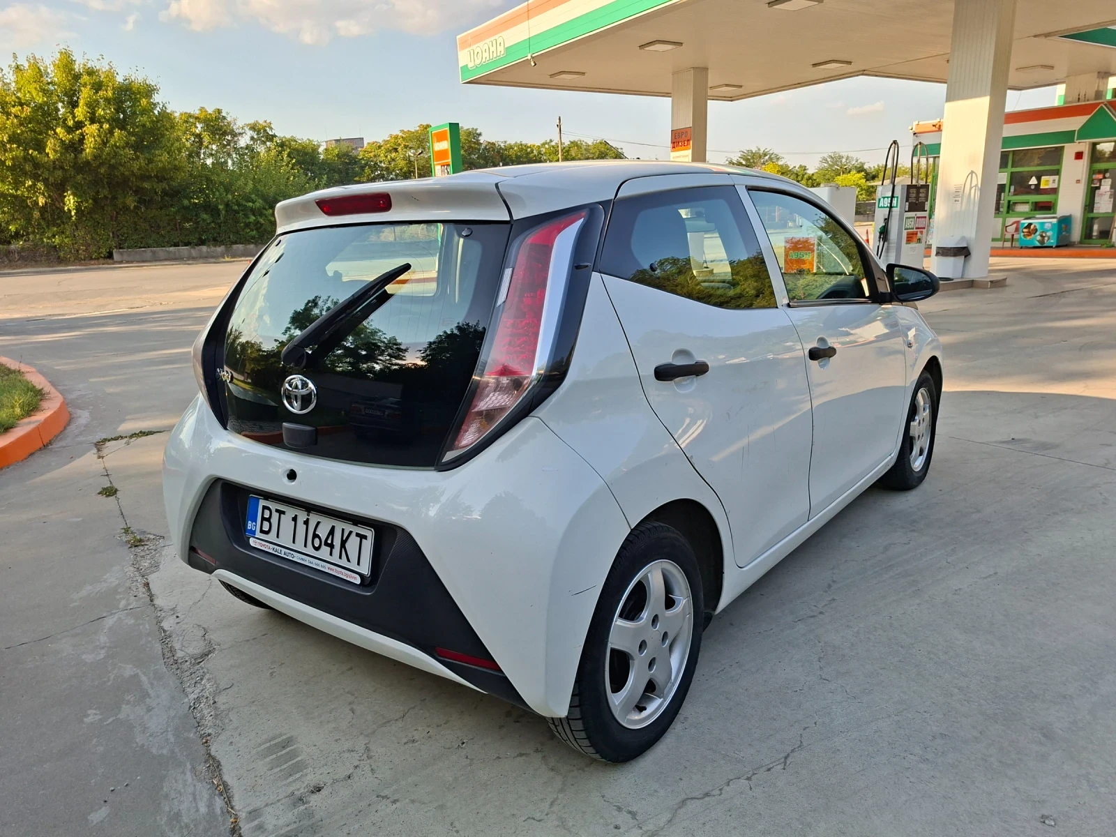 Toyota Aygo, снимка 4 - Автомобили и джипове - 55545550
