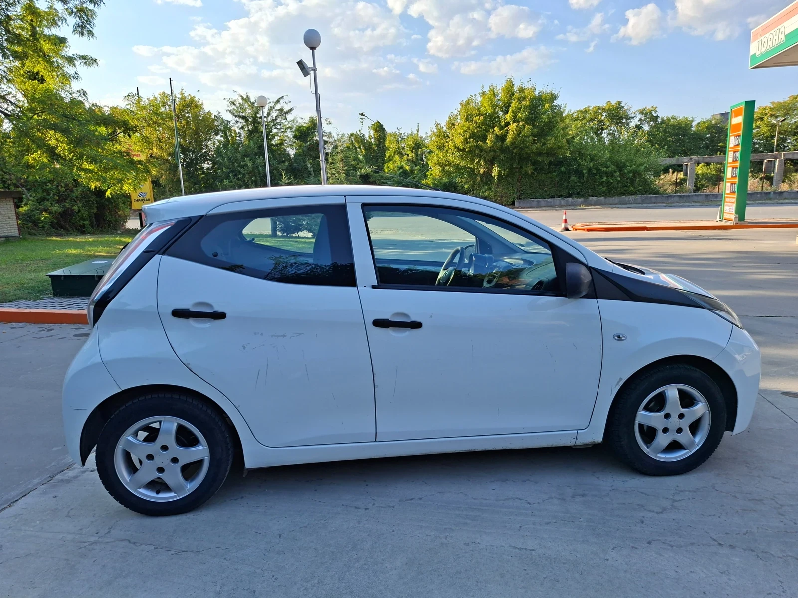 Toyota Aygo, снимка 3 - Автомобили и джипове - 55545550