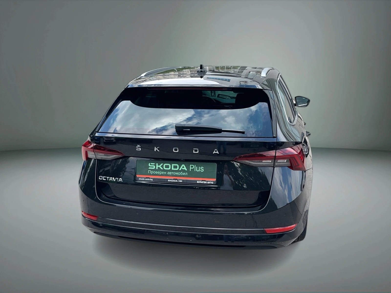 Skoda Octavia 2, 0 TDI 7DSG , снимка 4 - Автомобили и джипове - 55596959